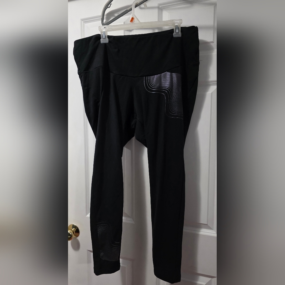 adidas Women's Black Leggings with Subtle Pattern